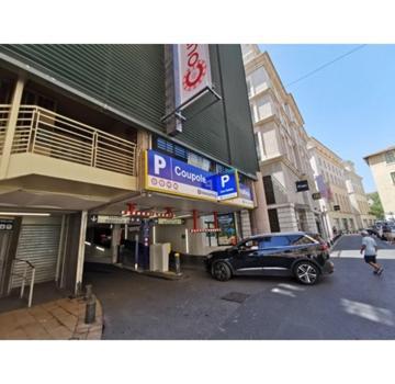 Apartamento L'Etoile Nimes Exterior foto